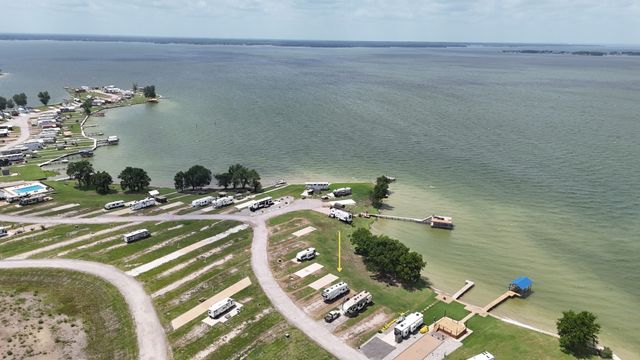 5136 Peninsula Road, Kerens, TX 75144