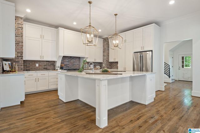 3206 CLIFF ROAD, Birmingham, AL 35205