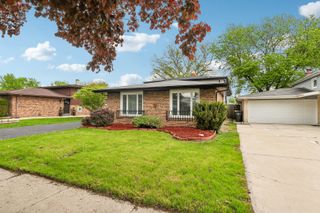 15631 East End Avenue, Dolton, IL 60419