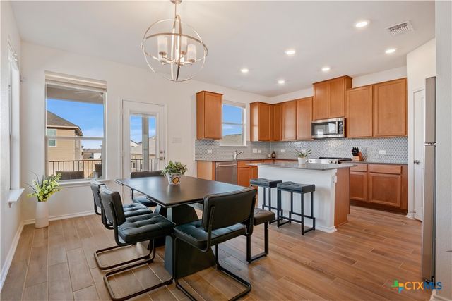 125 Lucky Texan Road, Jarrell, TX 76537