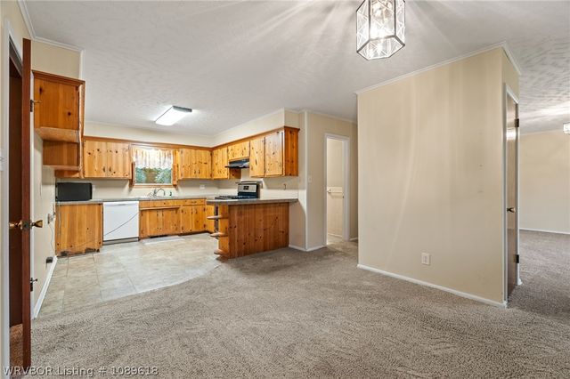 803 8th Street, Barling, AR 72923