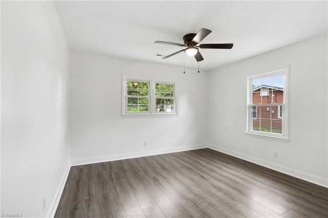 2527 S Nc Highway 66, Kernersville, NC 27284