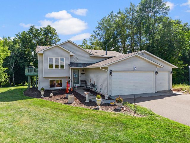 2223 Cedarbridge Court, Harris, MN 55032
