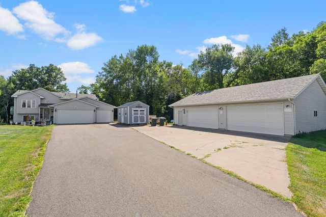 2223 Cedarbridge Court, Harris, MN 55032