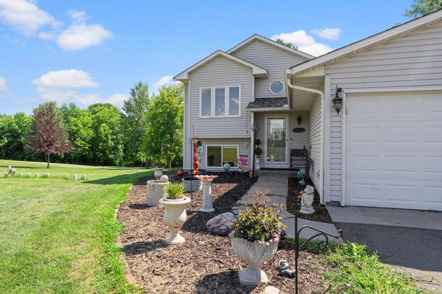 2223 Cedarbridge Court, Harris, MN 55032