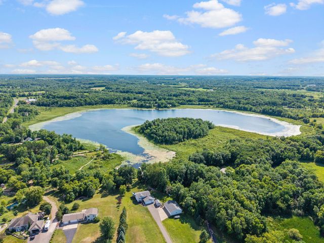 2223 Cedarbridge Court, Harris, MN 55032
