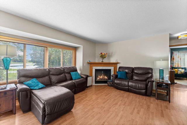 2223 Cedarbridge Court, Harris, MN 55032