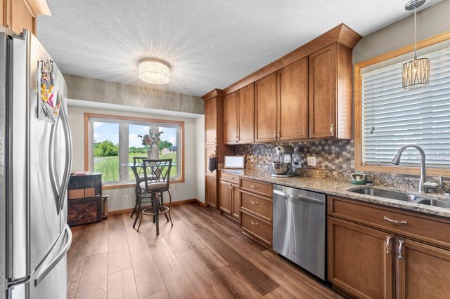 2223 Cedarbridge Court, Harris, MN 55032