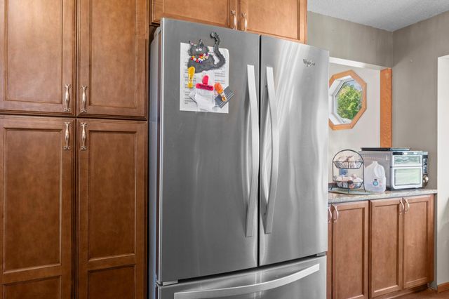 2223 Cedarbridge Court, Harris, MN 55032