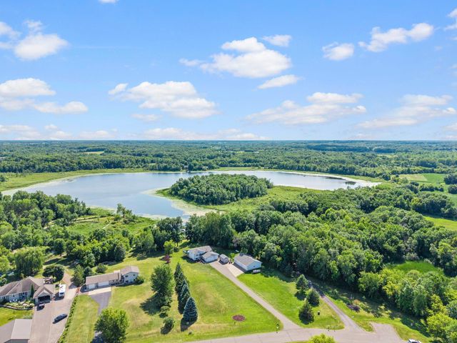 2223 Cedarbridge Court, Harris, MN 55032