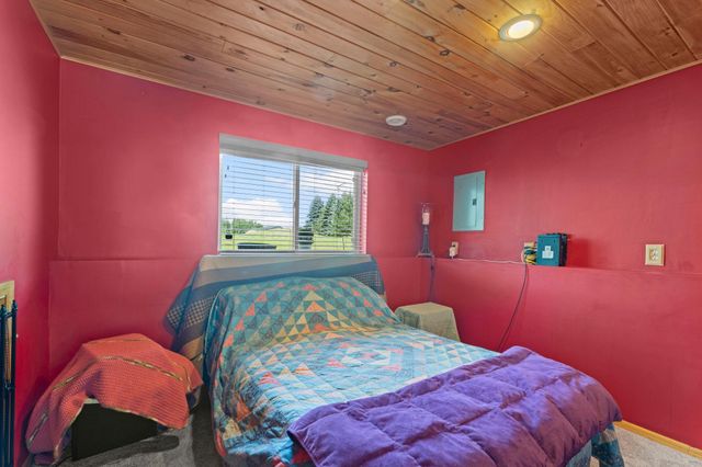 2223 Cedarbridge Court, Harris, MN 55032