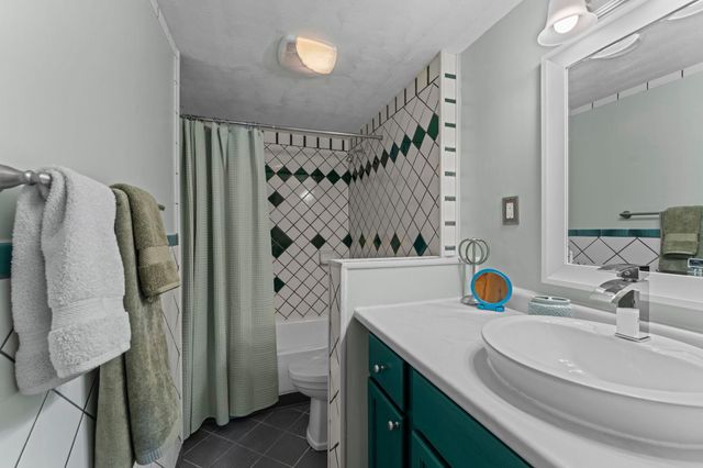 2223 Cedarbridge Court, Harris, MN 55032