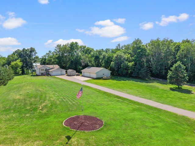 2223 Cedarbridge Court, Harris, MN 55032