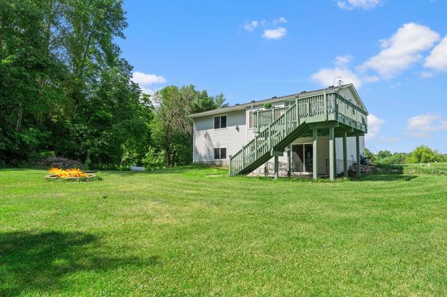 2223 Cedarbridge Court, Harris, MN 55032