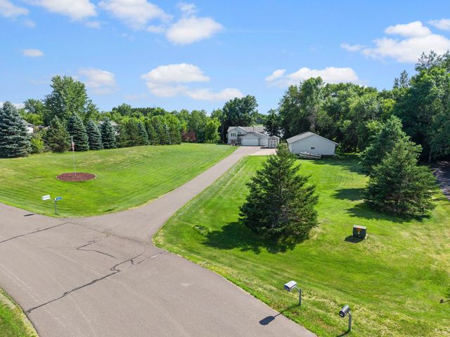 2223 Cedarbridge Court, Harris, MN 55032