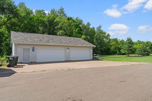 2223 Cedarbridge Court, Harris, MN 55032