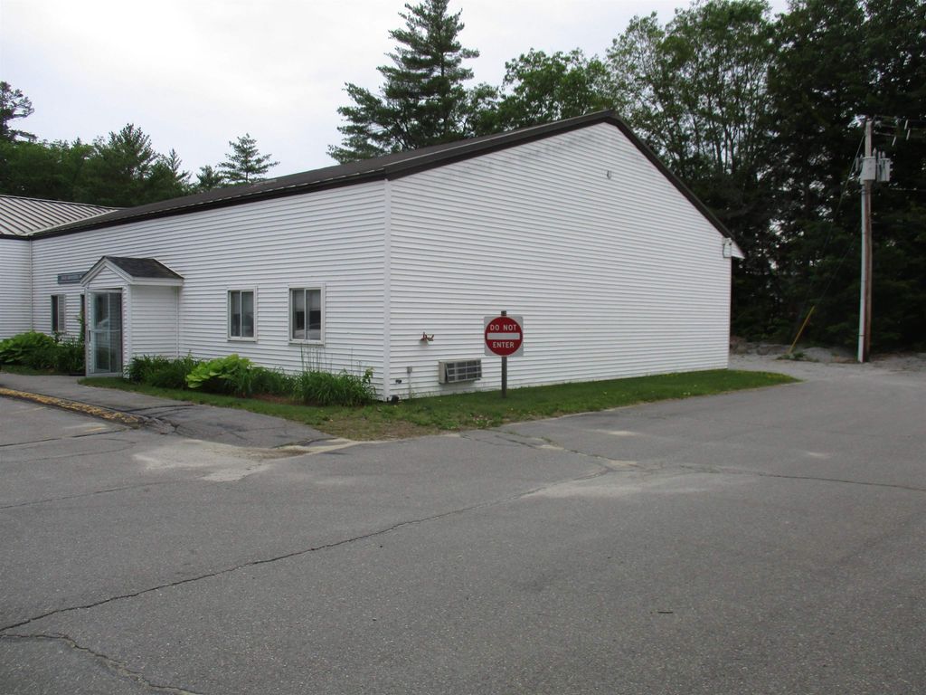 462 West Main Street # 1, Hillsborough, NH 03244