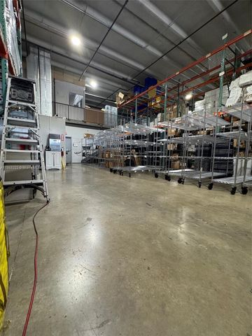 6306 NW 99th Ave, Doral, FL 33178