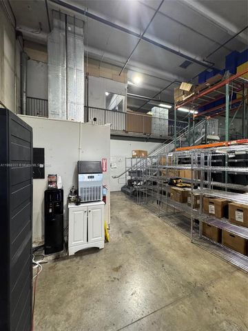 6306 NW 99th Ave, Doral, FL 33178