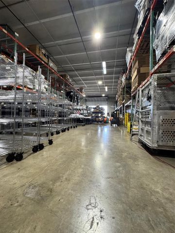 6306 NW 99th Ave, Doral, FL 33178