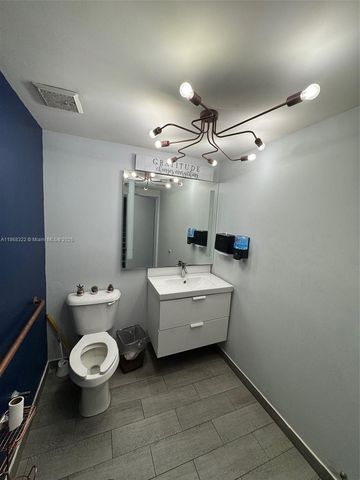 6306 NW 99th Ave, Doral, FL 33178