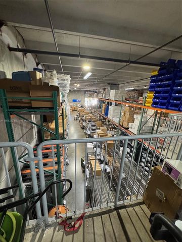 6306 NW 99th Ave, Doral, FL 33178