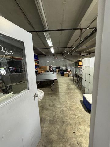 6306 NW 99th Ave, Doral, FL 33178