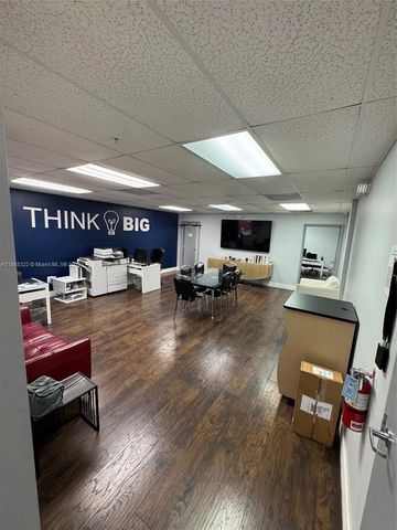 6306 NW 99th Ave, Doral, FL 33178