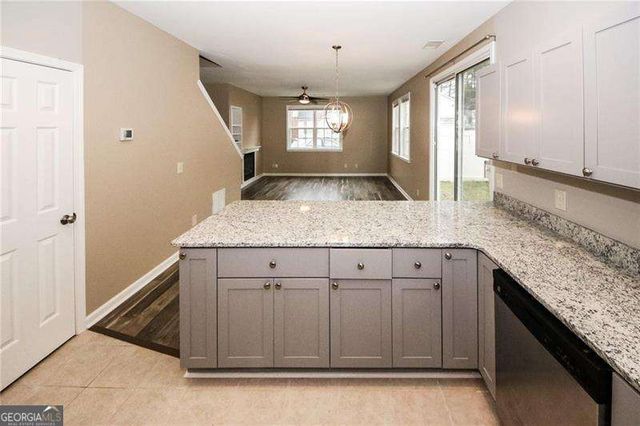170 Windcroft Lane, Acworth, GA 30101