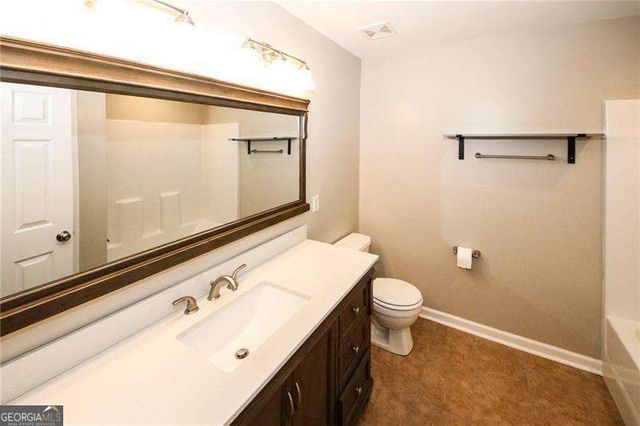 170 Windcroft Lane, Acworth, GA 30101