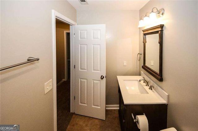 170 Windcroft Lane, Acworth, GA 30101