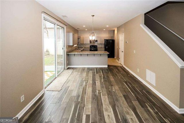 170 Windcroft Lane, Acworth, GA 30101