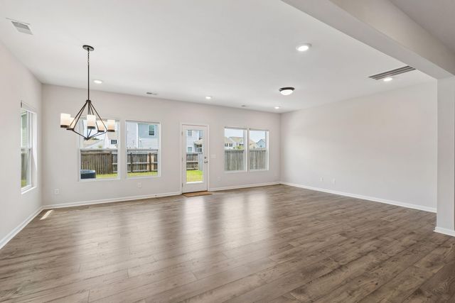 504 Purple Finch Road, Summerville, SC 29486