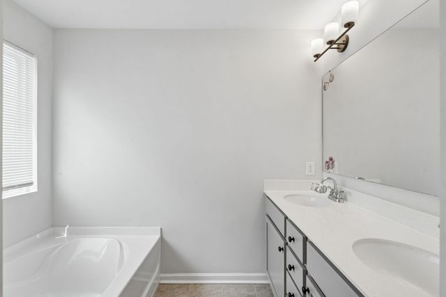 504 Purple Finch Road, Summerville, SC 29486