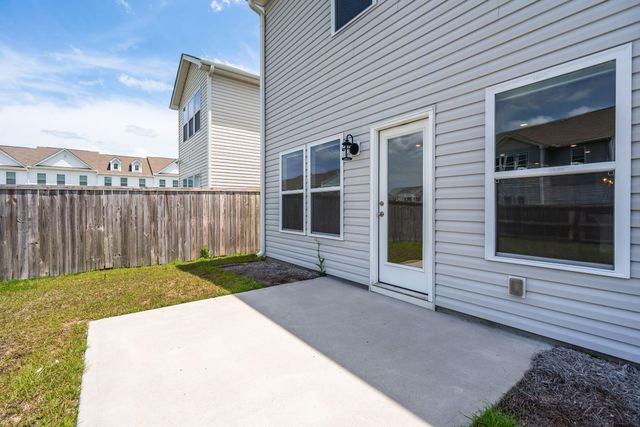 504 Purple Finch Road, Summerville, SC 29486