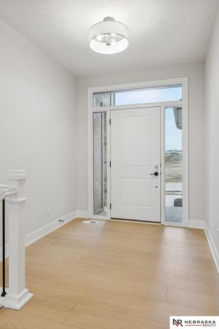 12359 S 86th Street, Papillion, NE 68046