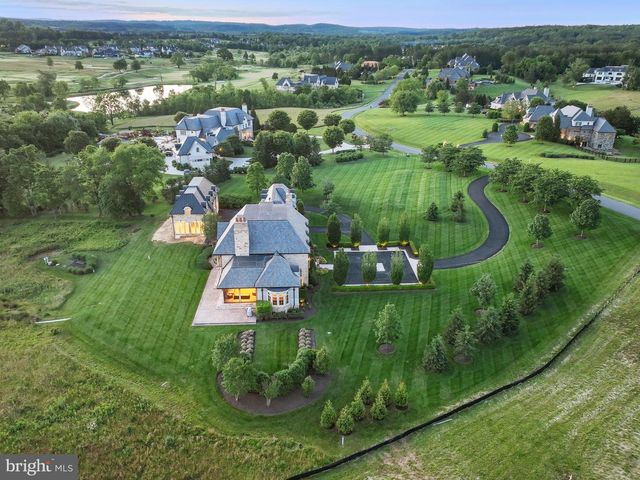 22805 CREIGHTON FARMS DR, Leesburg, VA 20175