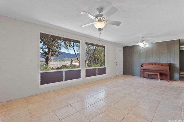 87-1087 Apuupuu Road, Waianae, HI 96792