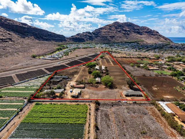 87-1087 Apuupuu Road, Waianae, HI 96792