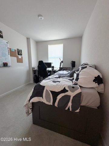 1402 Raven Way, Elizabeth City, NC 27909