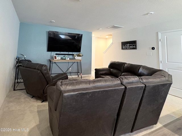 1402 Raven Way, Elizabeth City, NC 27909