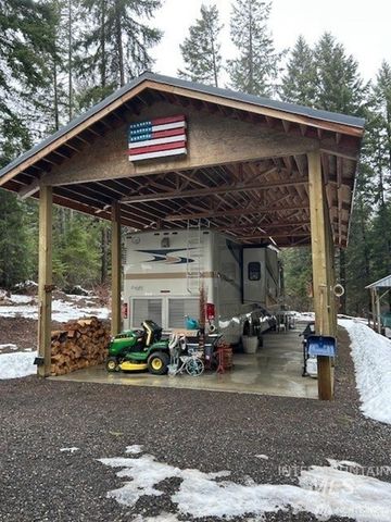 1431 Timber Mountain Loop, Outside City Limits, WA 98922