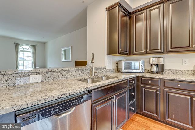 7246 WINDING HILLS DR, Hanover, MD 21076