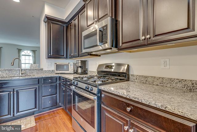 7246 WINDING HILLS DR, Hanover, MD 21076