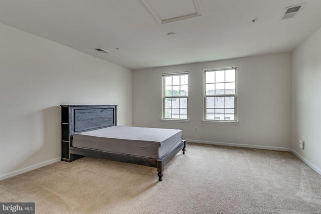 7246 WINDING HILLS DR, Hanover, MD 21076