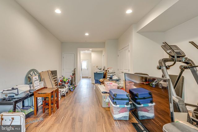 7246 WINDING HILLS DR, Hanover, MD 21076