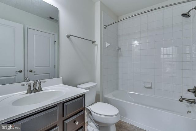 7246 WINDING HILLS DR, Hanover, MD 21076
