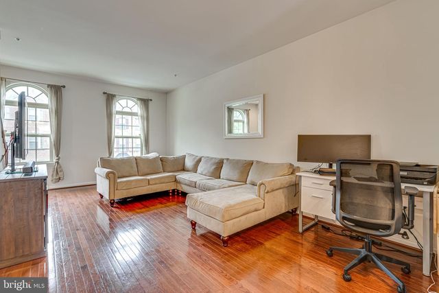 7246 WINDING HILLS DR, Hanover, MD 21076