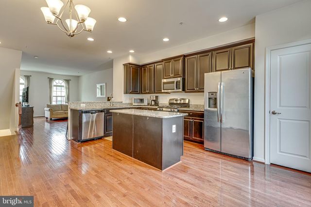 7246 WINDING HILLS DR, Hanover, MD 21076