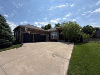 11278 S Whitehall Street, Olathe, KS 66061